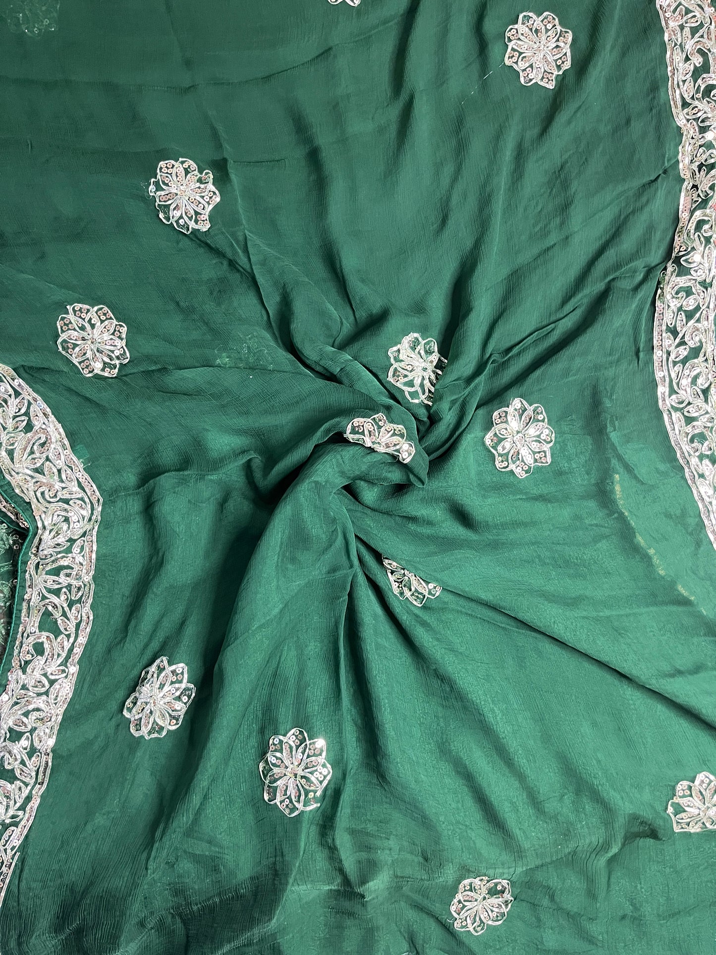 Exquisite Handwork Saree: Pure Diamond Chiffon with Kacha Gotta Butti Detailing