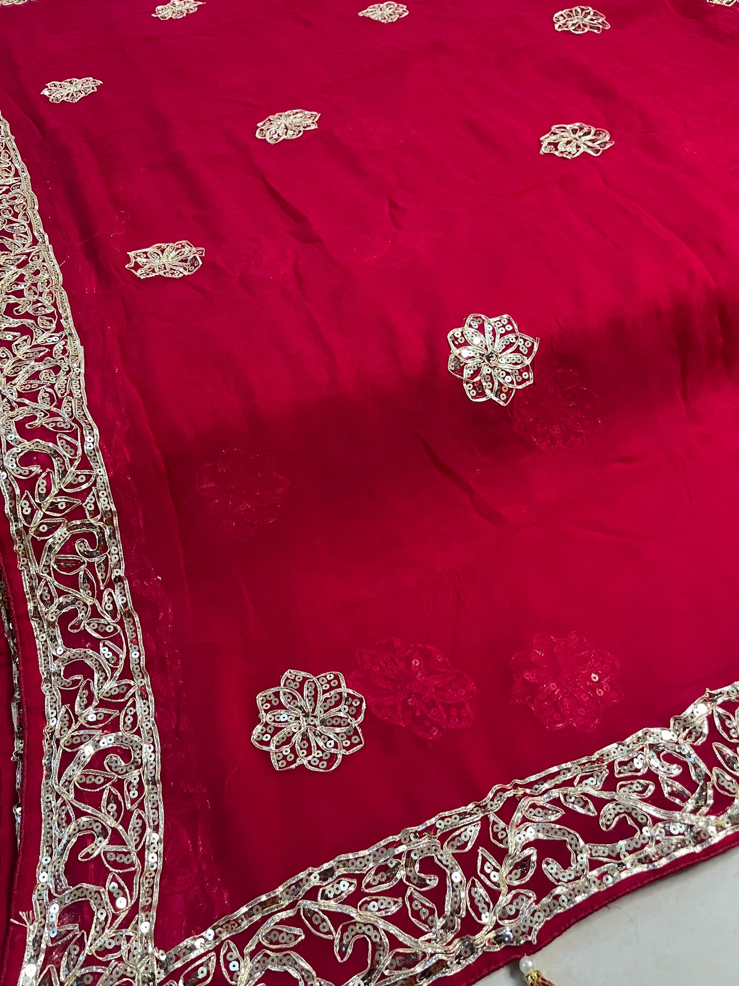 Exquisite Handwork Saree: Pure Diamond Chiffon with Kacha Gotta Butti Detailing